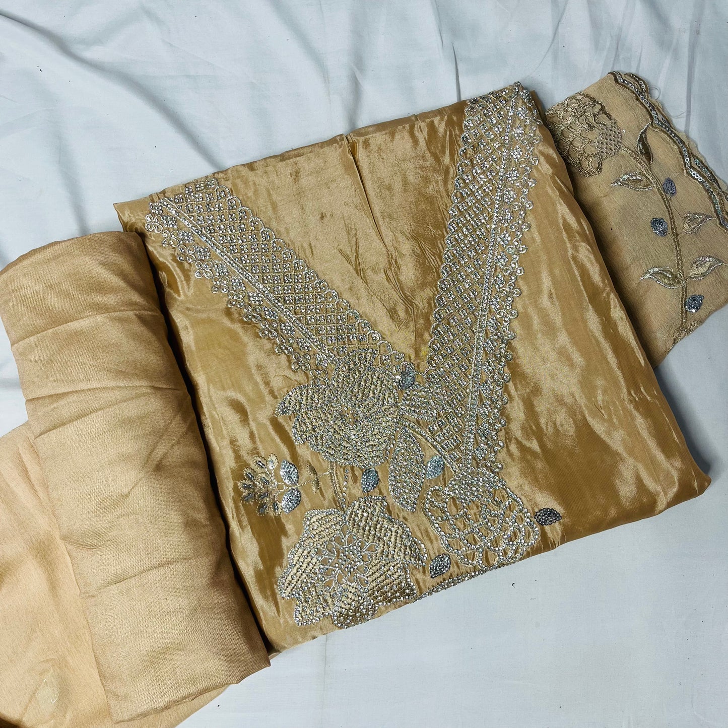 Golden Beige Organza Suit – Zarkan & Rich Border Dupatta